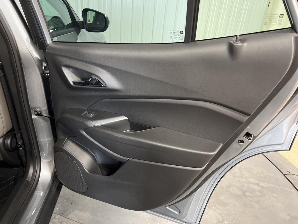 new 2025 Chevrolet Trax car, priced at $26,955