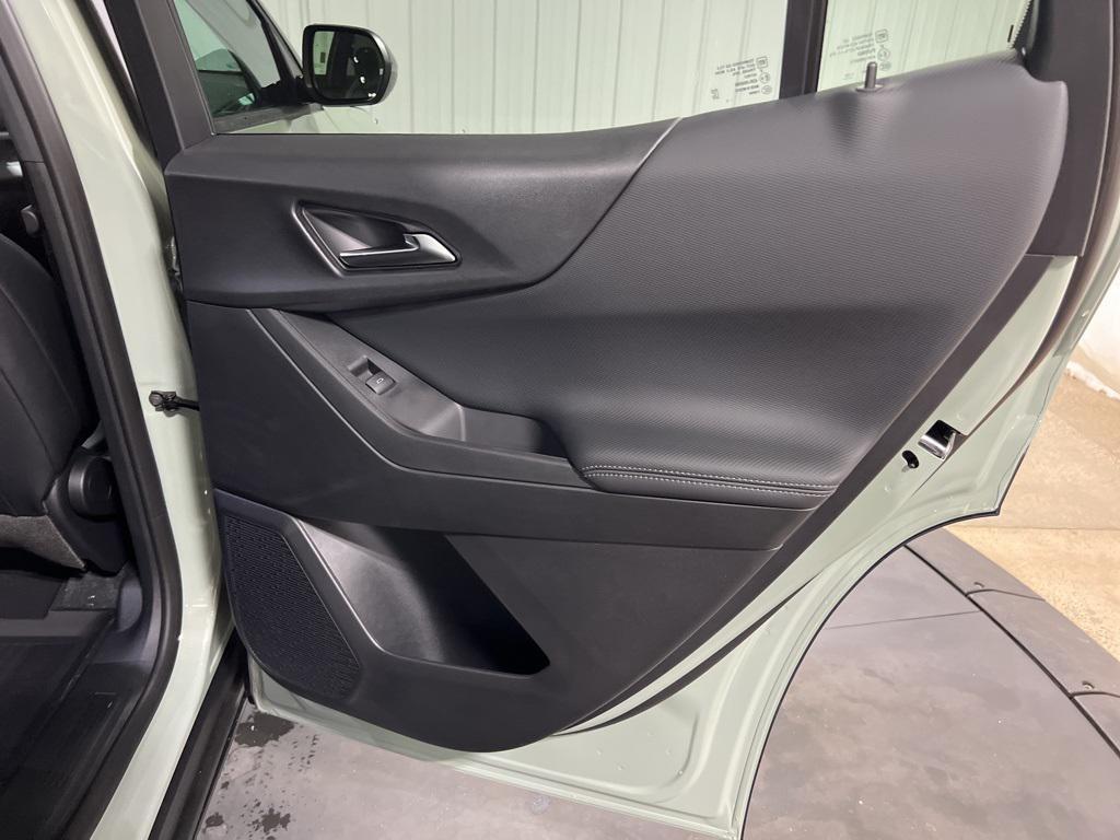 new 2026 Chevrolet Equinox car, priced at $34,865