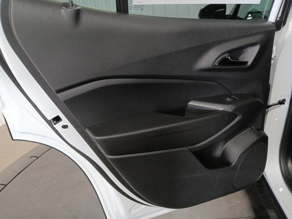 new 2025 Chevrolet Trax car, priced at $27,850