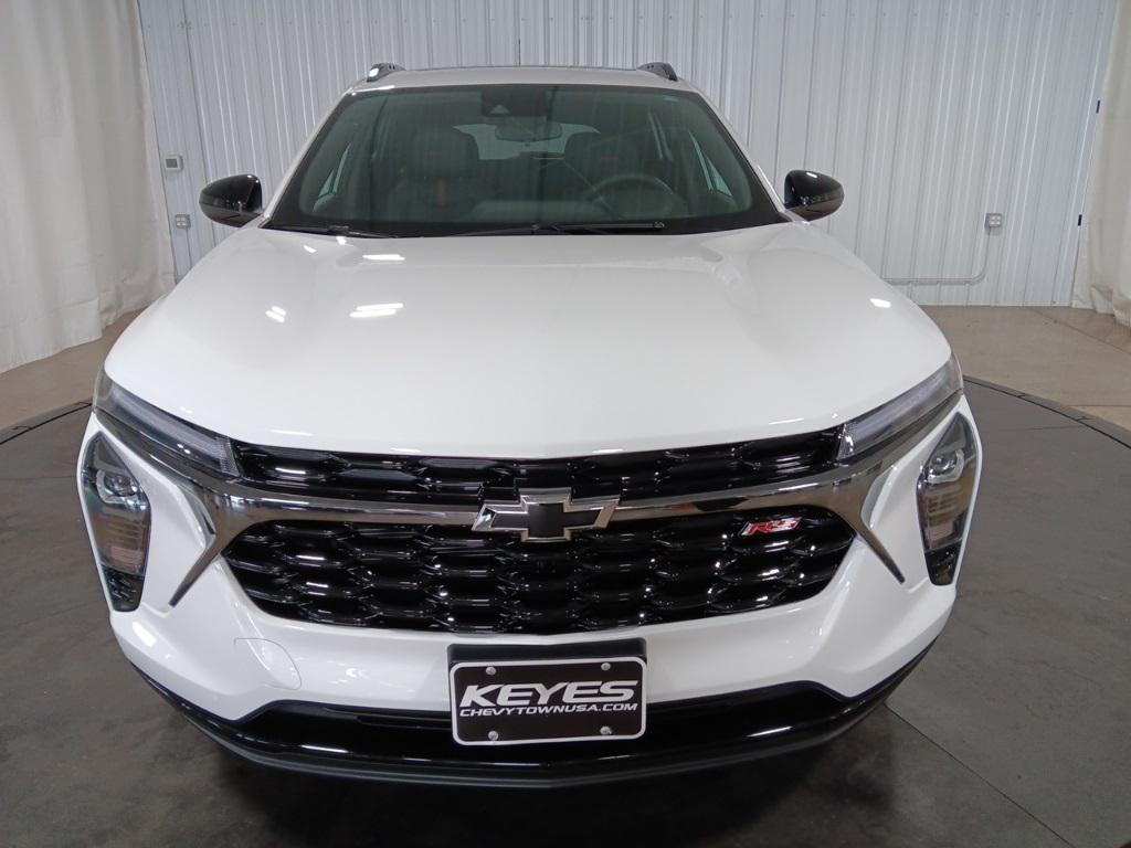 new 2025 Chevrolet Trax car, priced at $27,850