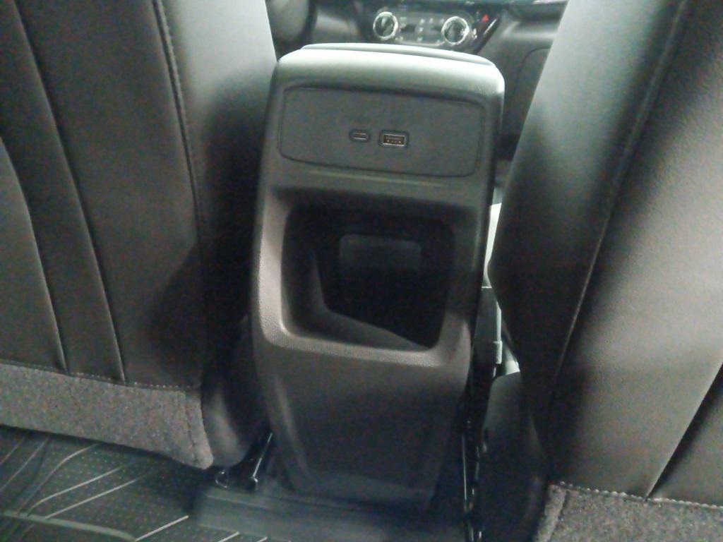 new 2025 Chevrolet Trax car, priced at $27,850