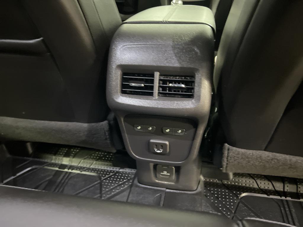 used 2021 Chevrolet Equinox car, priced at $25,483
