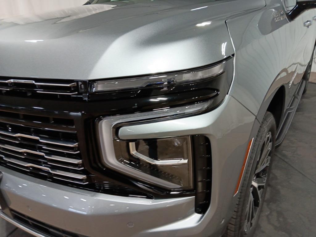 new 2025 Chevrolet Suburban car, priced at $88,205
