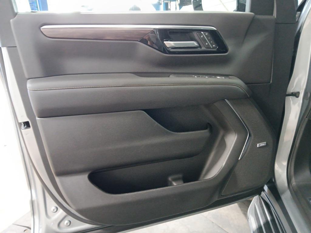 new 2025 Chevrolet Tahoe car, priced at $84,945