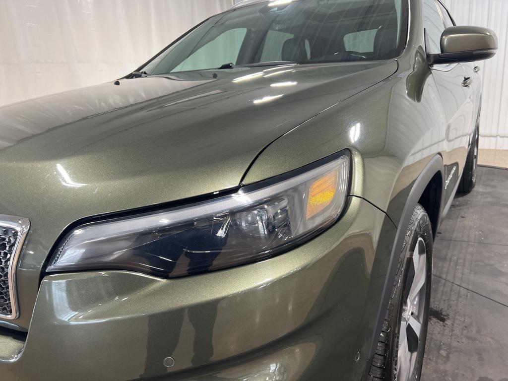 used 2019 Jeep Cherokee car, priced at $10,983
