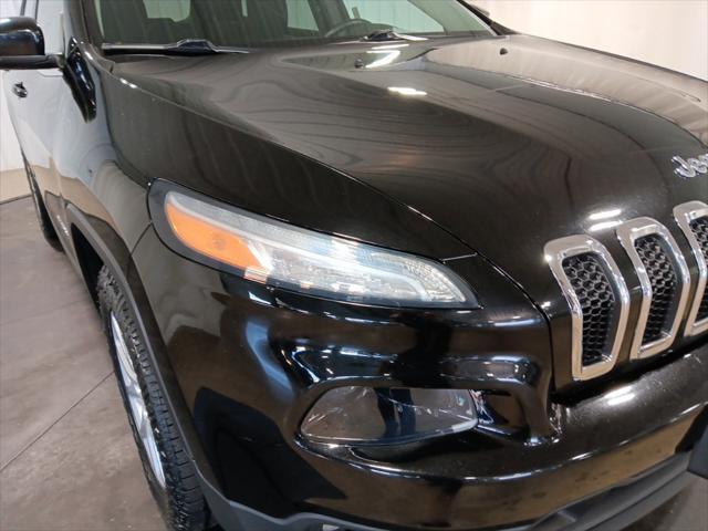 used 2017 Jeep Cherokee car, priced at $15,983