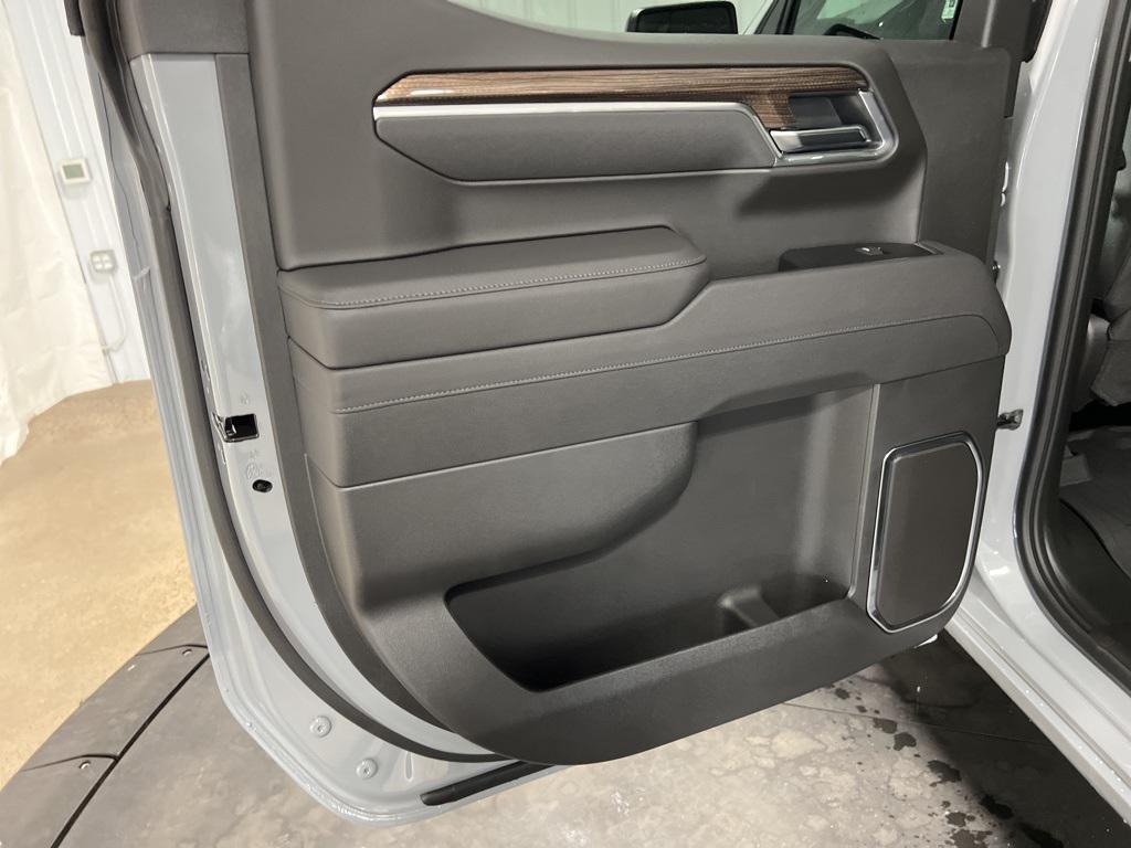new 2025 Chevrolet Silverado 1500 car, priced at $63,025
