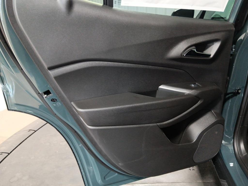 new 2025 Chevrolet Trax car, priced at $25,750