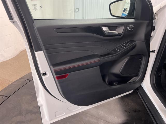 used 2022 Ford Escape car, priced at $26,983