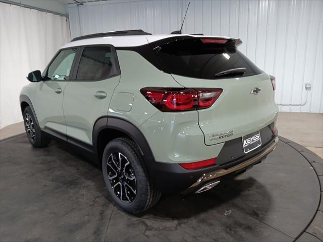 new 2025 Chevrolet TrailBlazer car, priced at $32,185