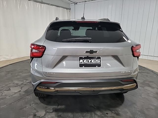 new 2025 Chevrolet Trax car, priced at $26,940