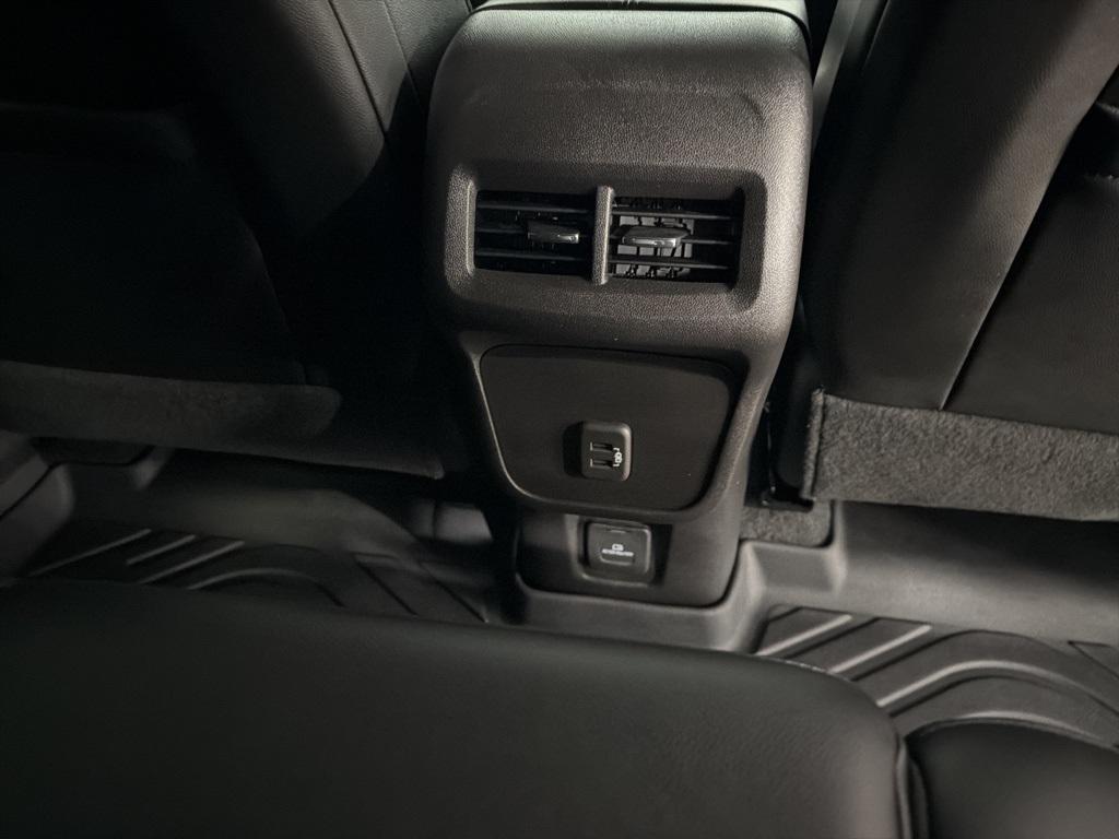 used 2024 Chevrolet Equinox car, priced at $28,983