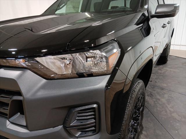 new 2025 Chevrolet Colorado car, priced at $40,190