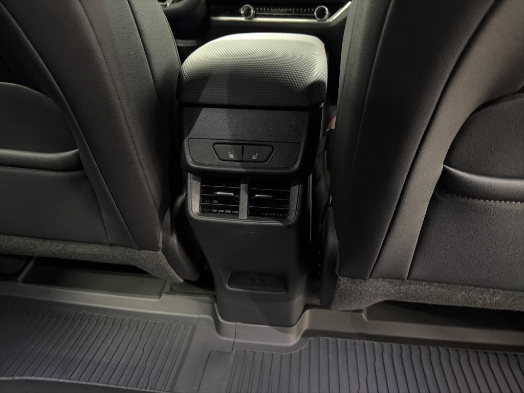new 2026 Chevrolet Equinox car, priced at $42,105