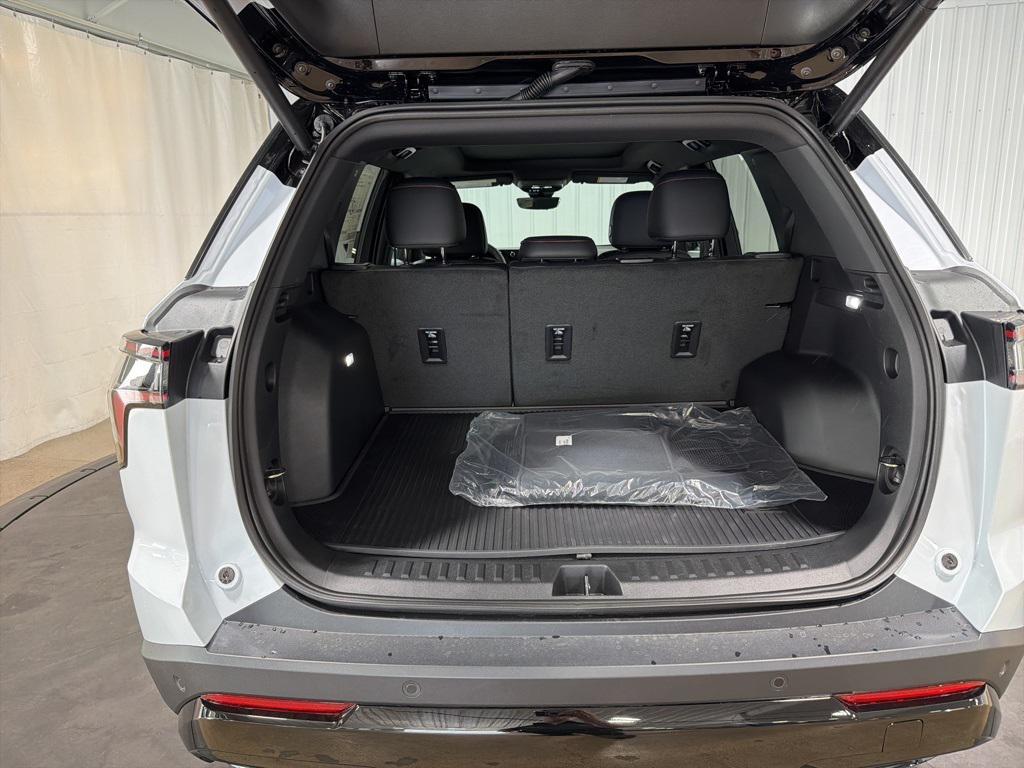 new 2026 Chevrolet Equinox car, priced at $42,105