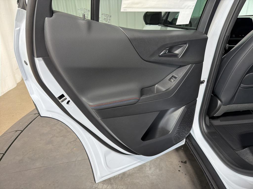 new 2026 Chevrolet Equinox car, priced at $42,105