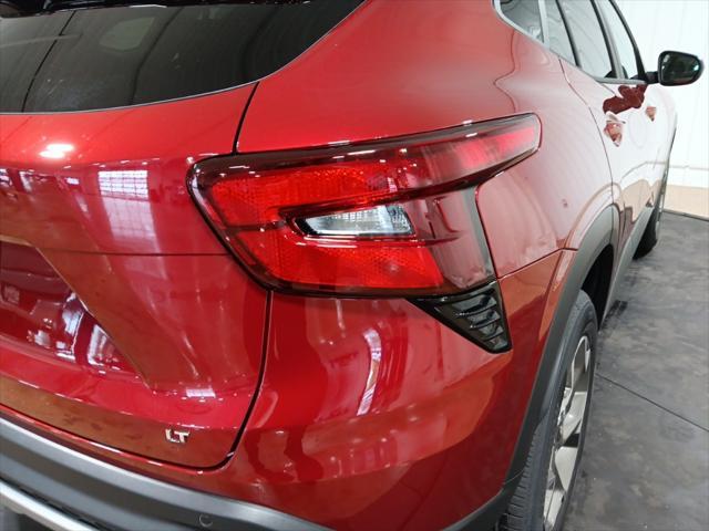 new 2025 Chevrolet Trax car, priced at $25,735