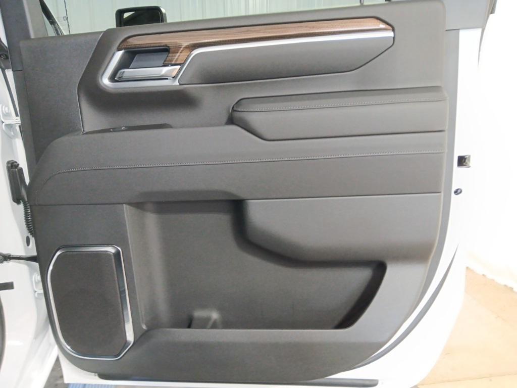 new 2025 Chevrolet Silverado 2500 car, priced at $77,355