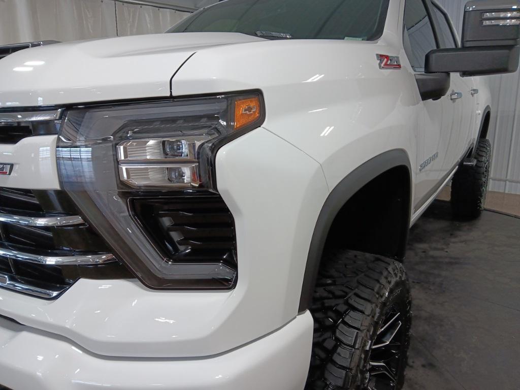 new 2025 Chevrolet Silverado 2500 car, priced at $77,355