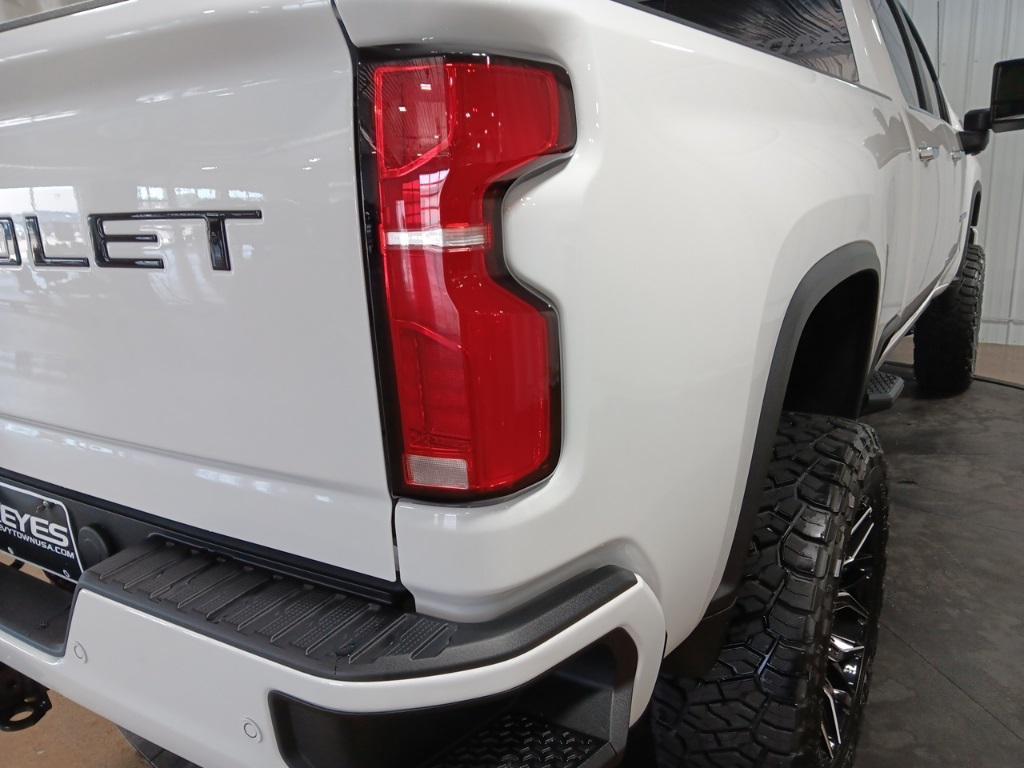 new 2025 Chevrolet Silverado 2500 car, priced at $77,355