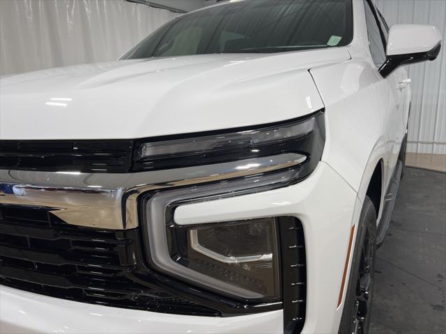 new 2025 Chevrolet Suburban car, priced at $70,565