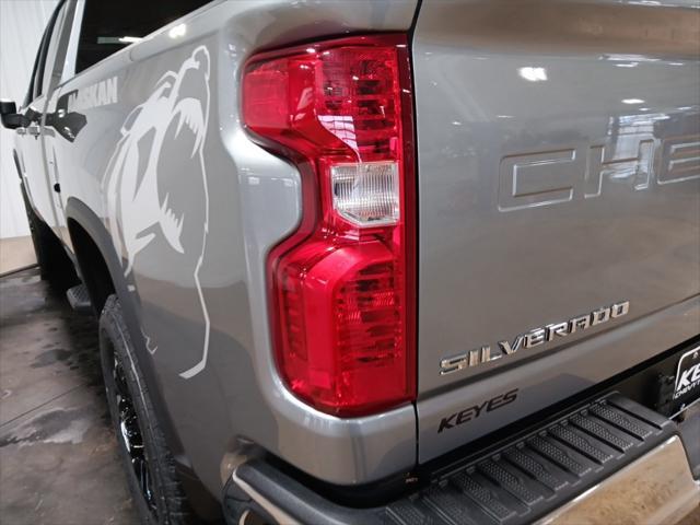 new 2025 Chevrolet Silverado 2500 car, priced at $63,070