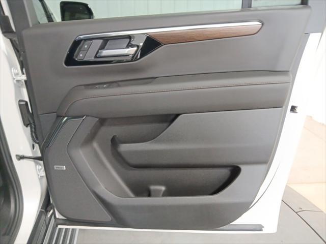 new 2025 Chevrolet Suburban car, priced at $97,090