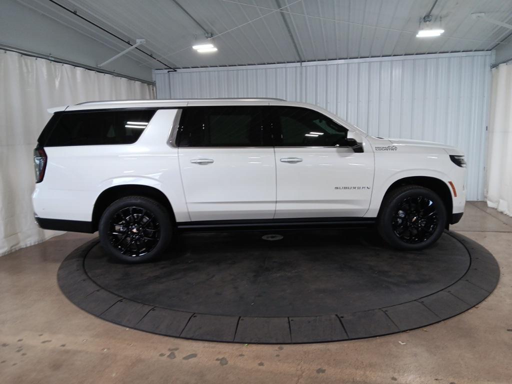 new 2025 Chevrolet Suburban car, priced at $97,090