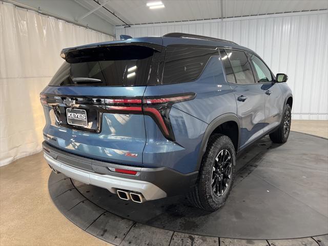 new 2025 Chevrolet Traverse car, priced at $50,045