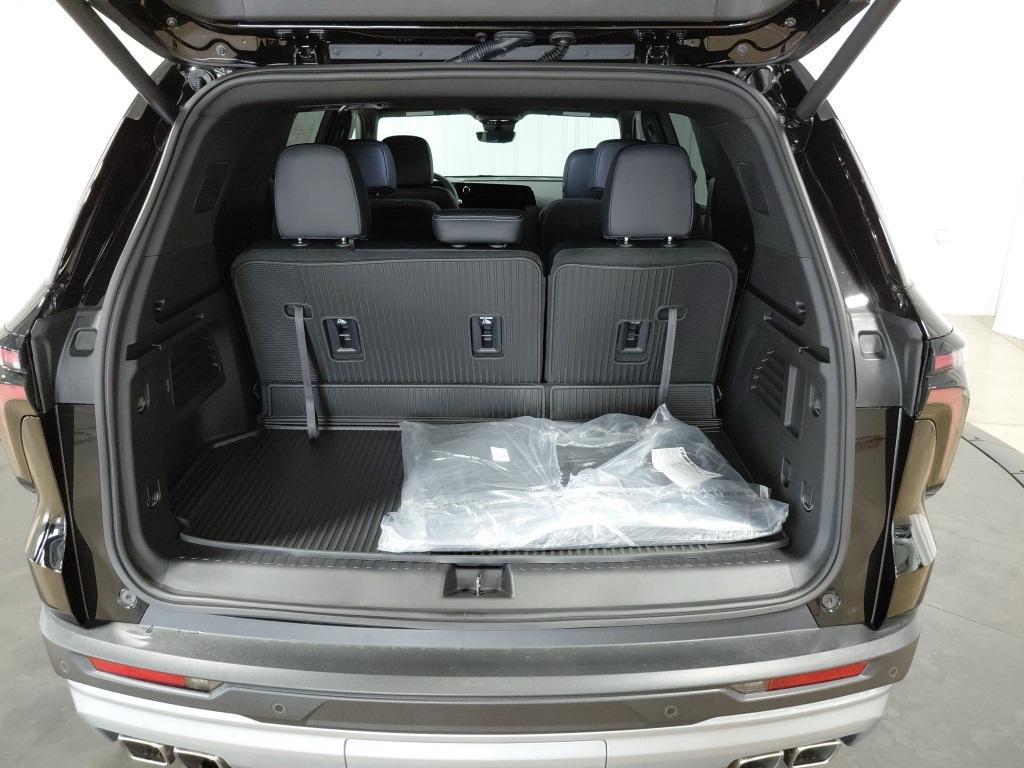 new 2026 Chevrolet Traverse car, priced at $47,345