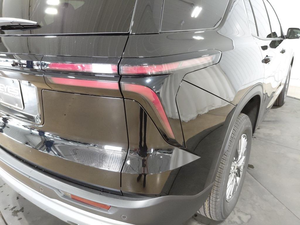 new 2026 Chevrolet Traverse car, priced at $47,345