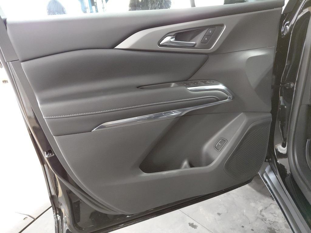 new 2026 Chevrolet Traverse car, priced at $47,345
