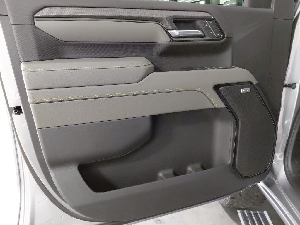 new 2025 Chevrolet Silverado 2500 car, priced at $89,575