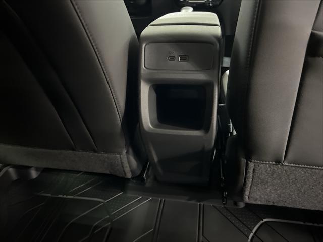 new 2025 Chevrolet Trax car, priced at $27,235