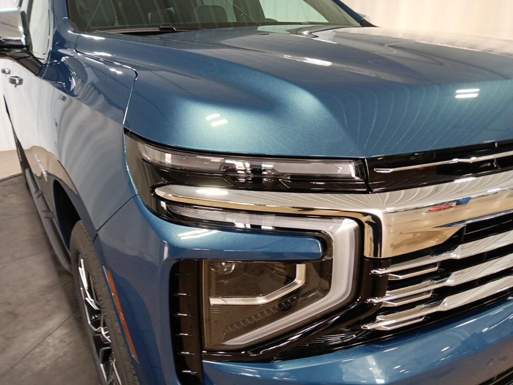 new 2025 Chevrolet Suburban car, priced at $87,350