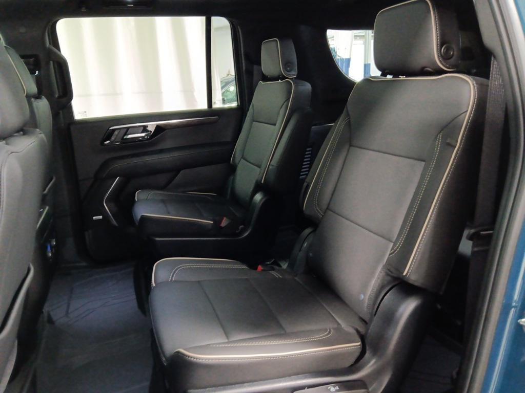 new 2025 Chevrolet Suburban car, priced at $87,350