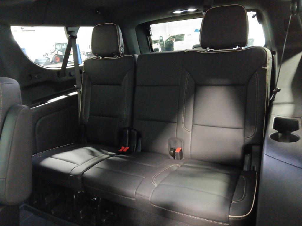 new 2025 Chevrolet Suburban car, priced at $87,350