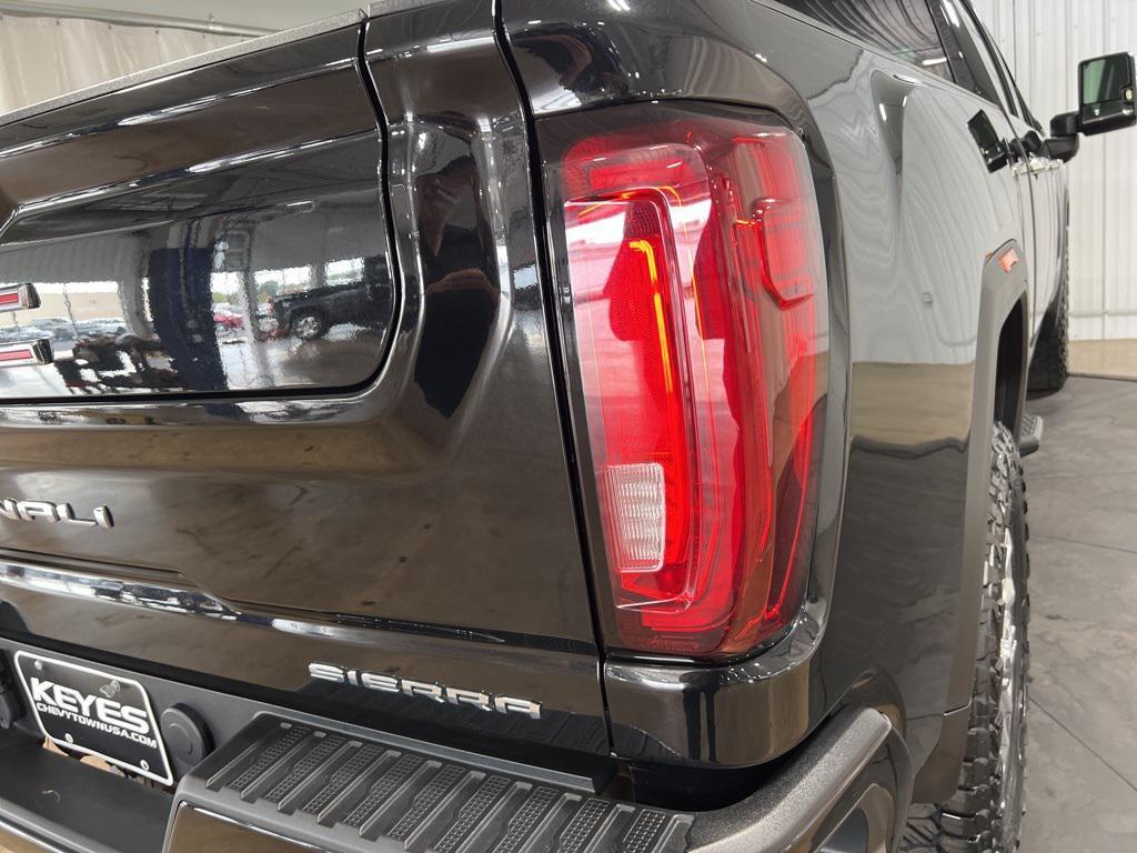 used 2021 GMC Sierra 2500 car, priced at $51,983