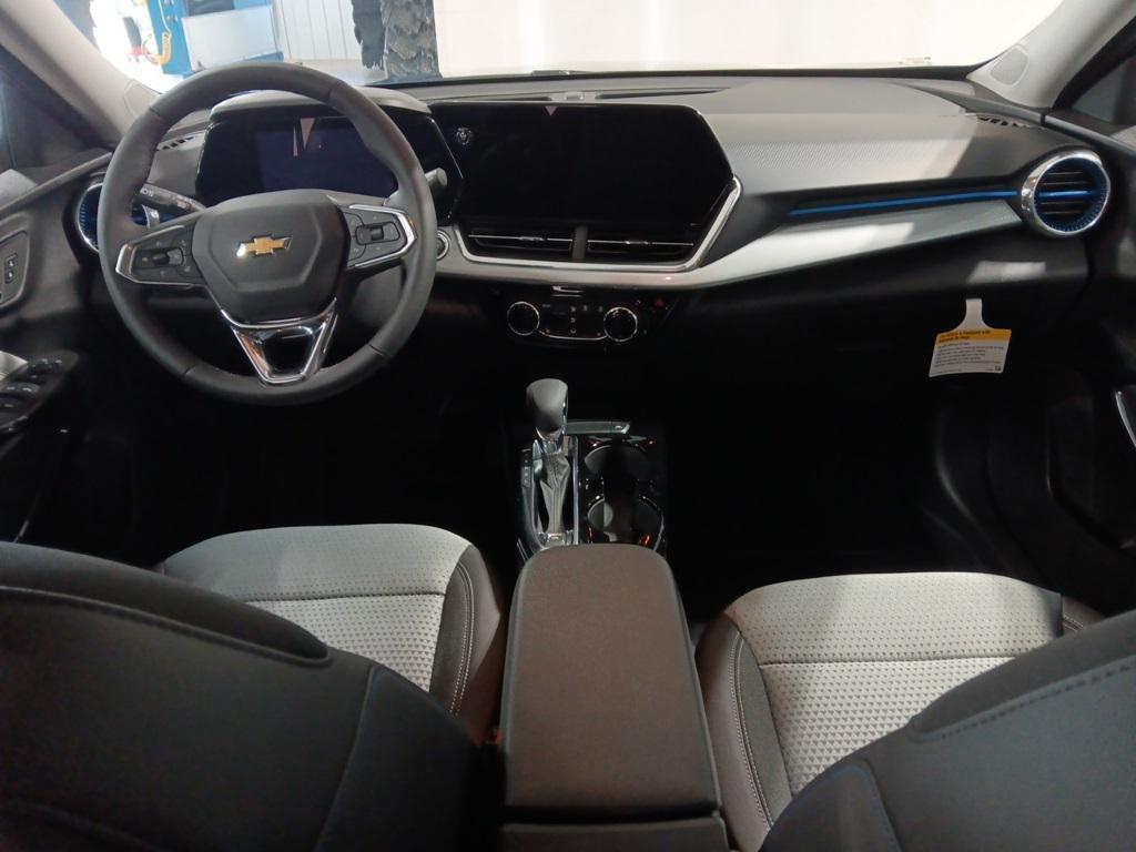 new 2025 Chevrolet Trax car, priced at $25,750