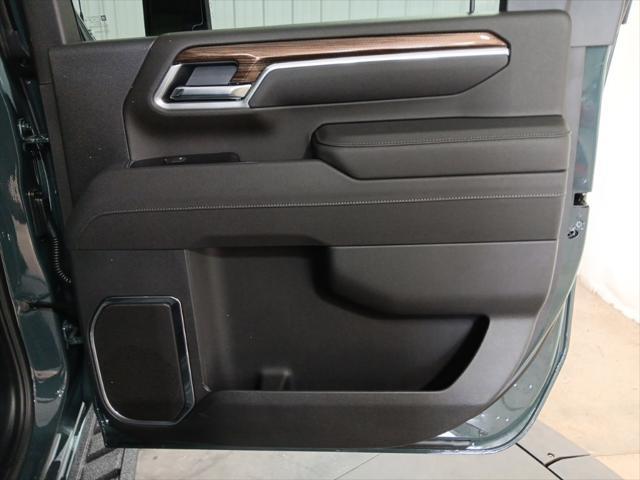 new 2025 Chevrolet Silverado 3500 car, priced at $78,630