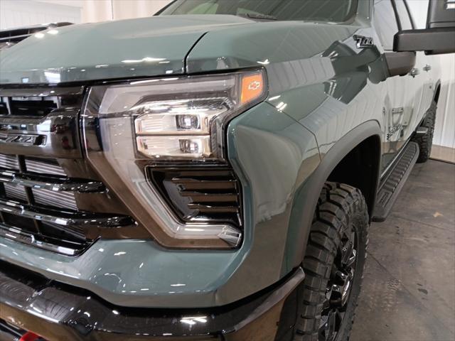 new 2025 Chevrolet Silverado 3500 car, priced at $78,630