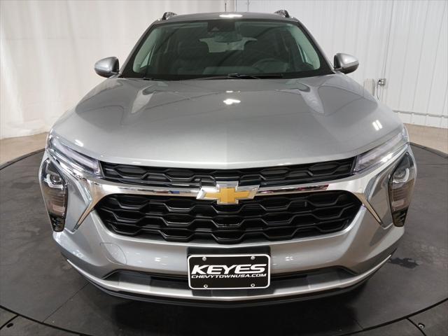 new 2025 Chevrolet Trax car, priced at $24,985