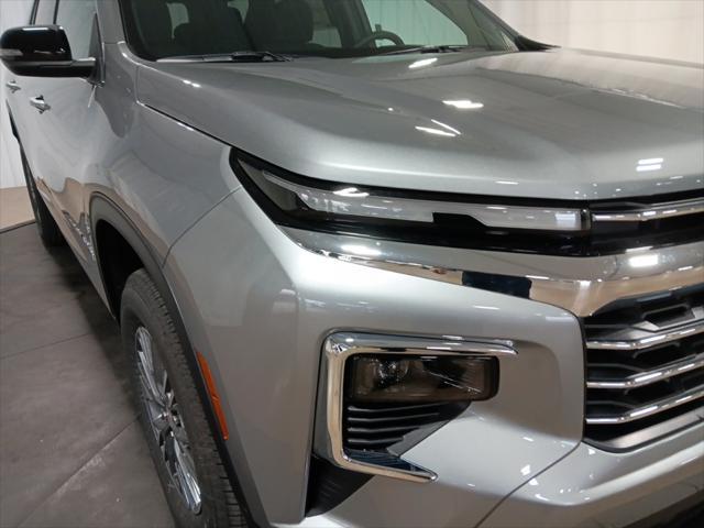 new 2025 Chevrolet Traverse car, priced at $44,560