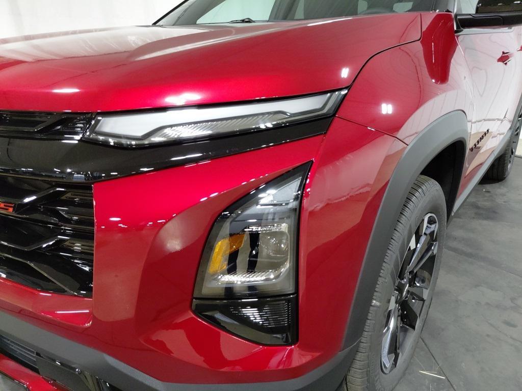 new 2026 Chevrolet Equinox car, priced at $39,165