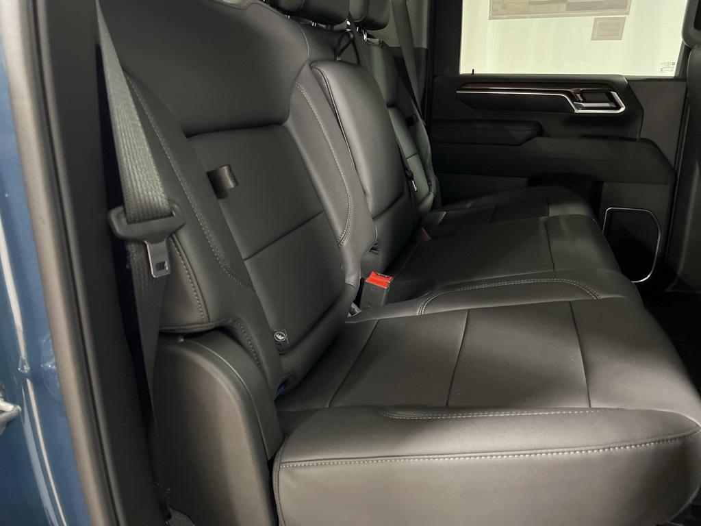 new 2025 Chevrolet Silverado 2500 car, priced at $68,269