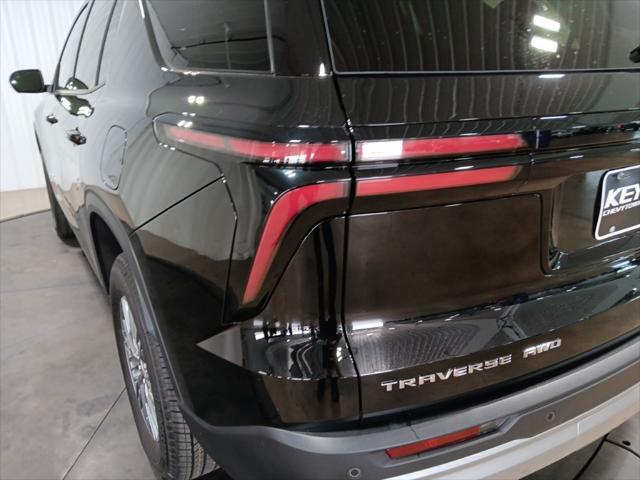 new 2025 Chevrolet Traverse car, priced at $45,220