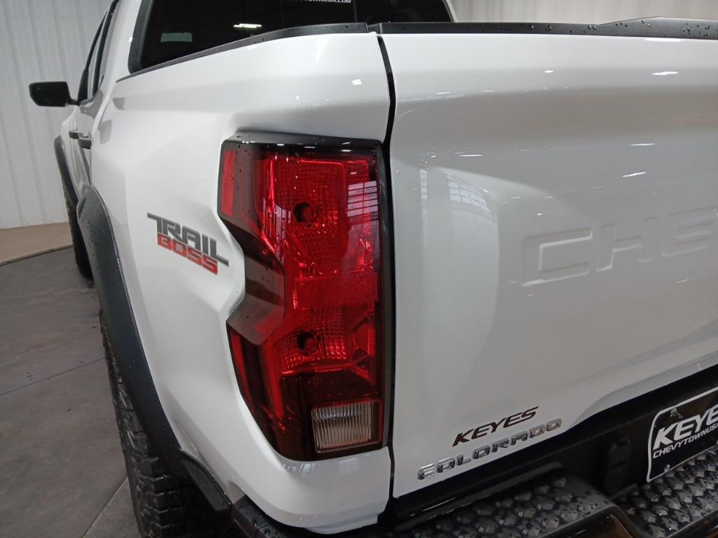 new 2025 Chevrolet Colorado car, priced at $44,765