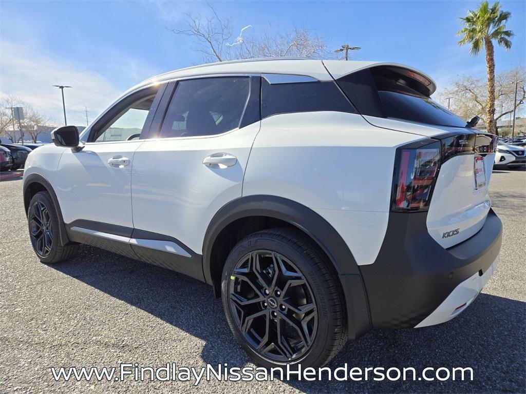 new 2025 Nissan Kicks car, priced at $27,880