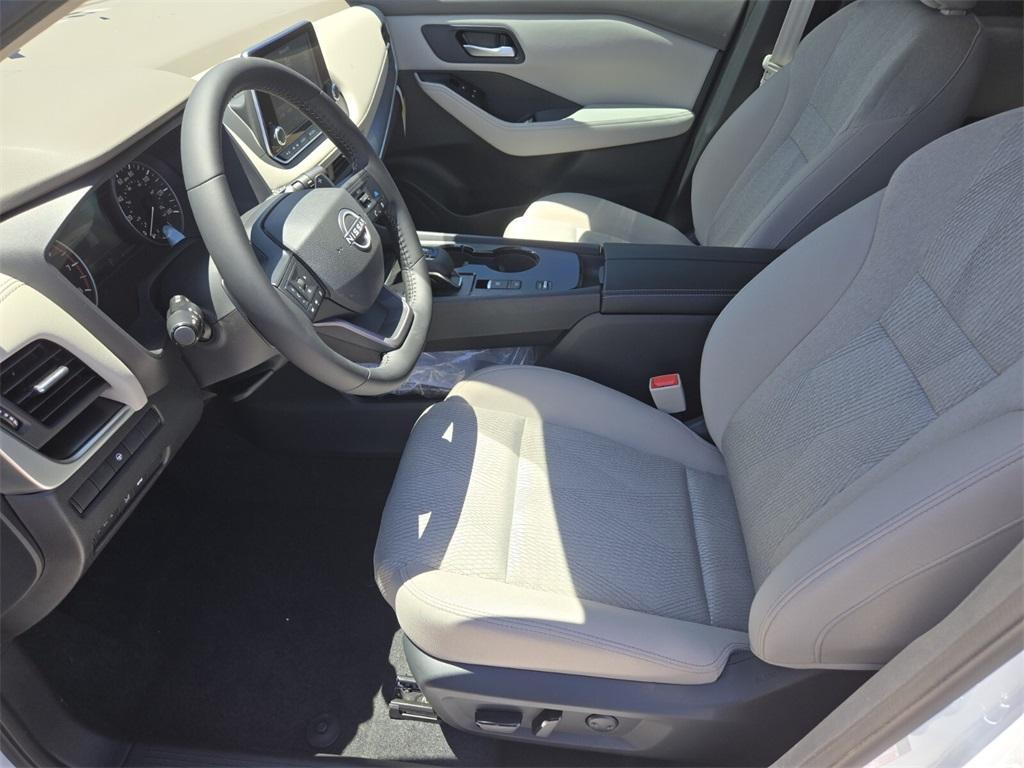 new 2025 Nissan Rogue car, priced at $31,215