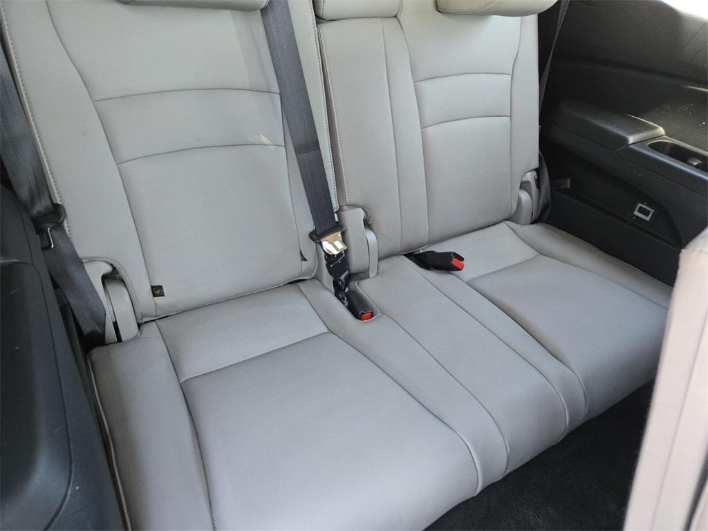 used 2021 Honda Pilot car, priced at $29,649